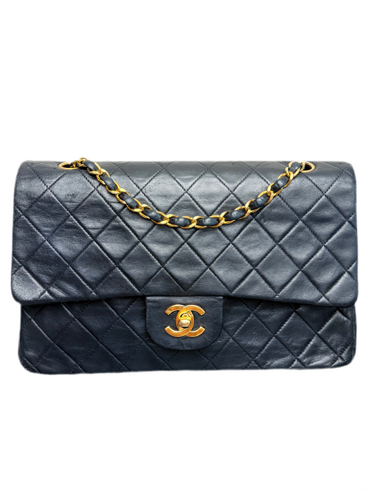 Medium Classic Flap