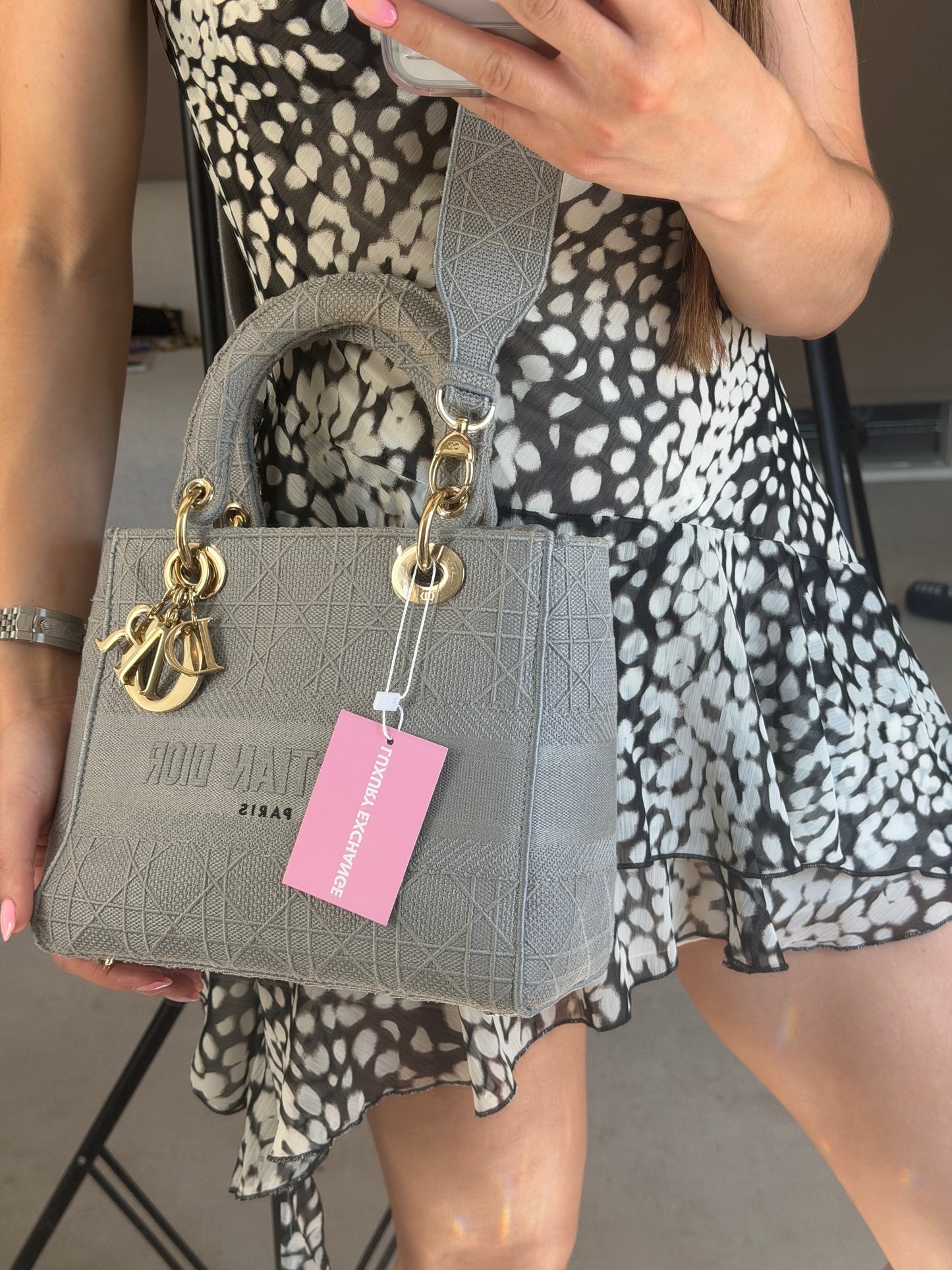 Pre-Owned Grey Fabric D Light Handbag