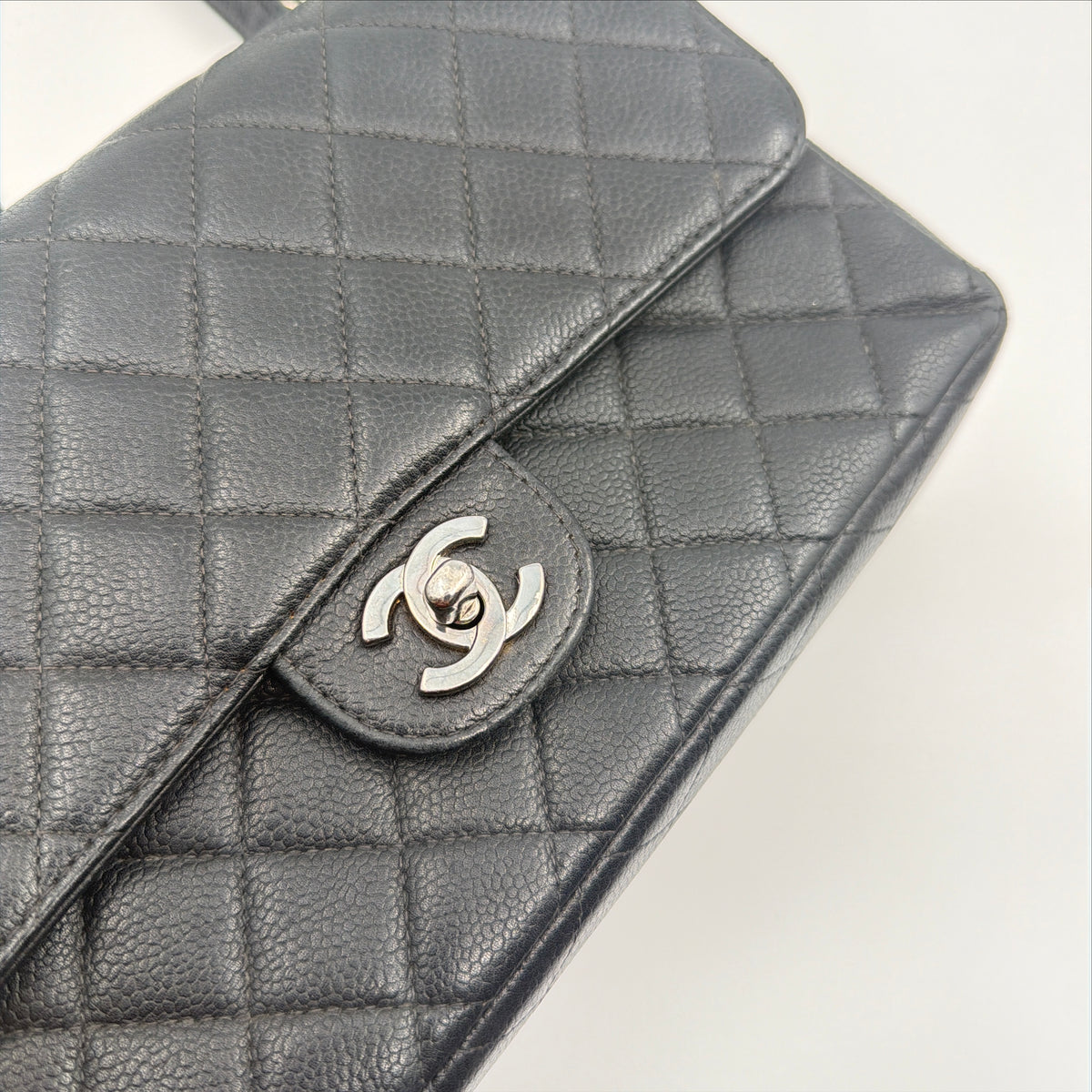 Pre-Owned Black Matelassé Caviar Leather Backpack