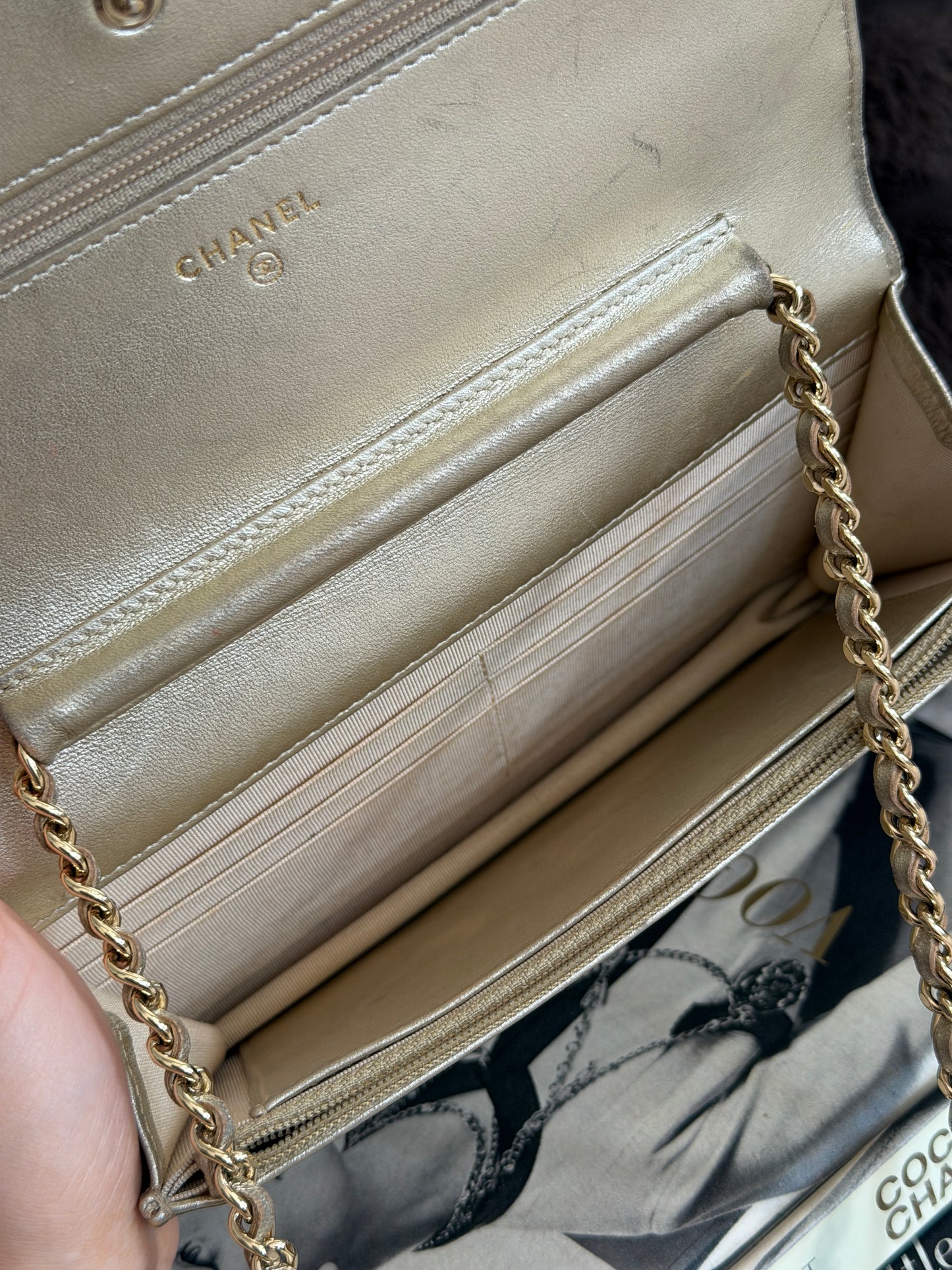 Pre-Owned Gold Metallic Lambskin Leather Wallet on Chain