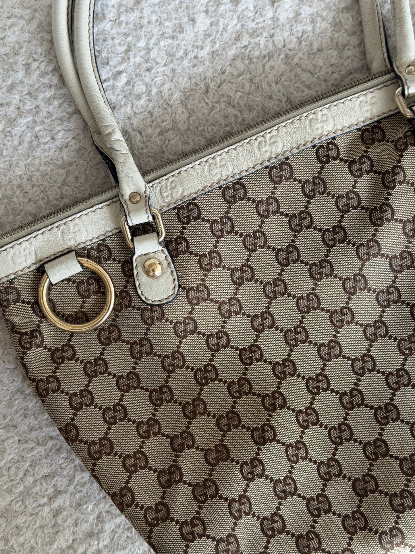 Pre-Owned Beige GG Canvas/Leather Shopper Tote