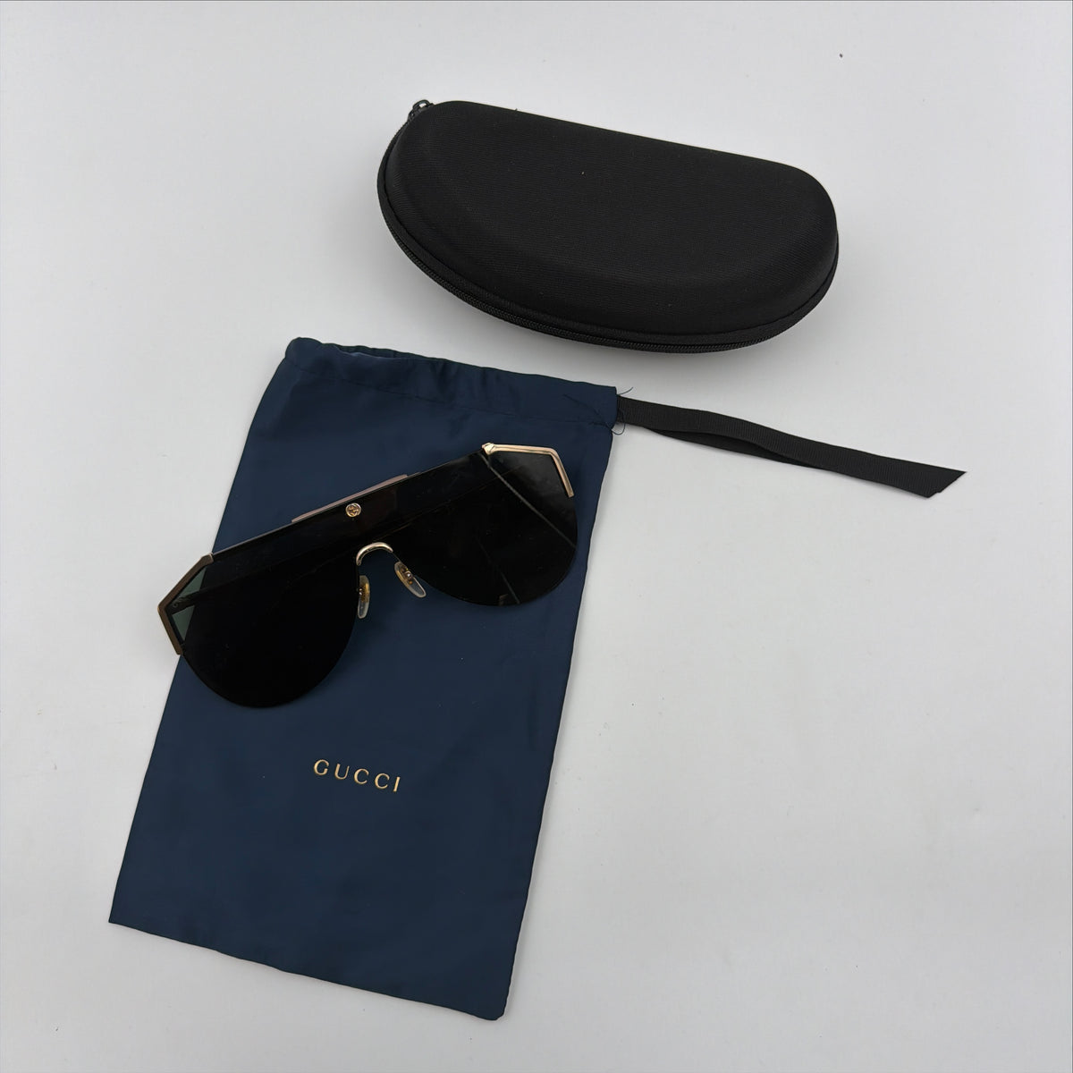 Pre-Owned Tortoise Shell Sunglasses