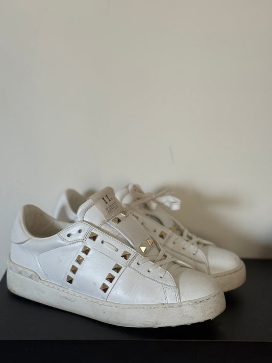 Valentino trainers