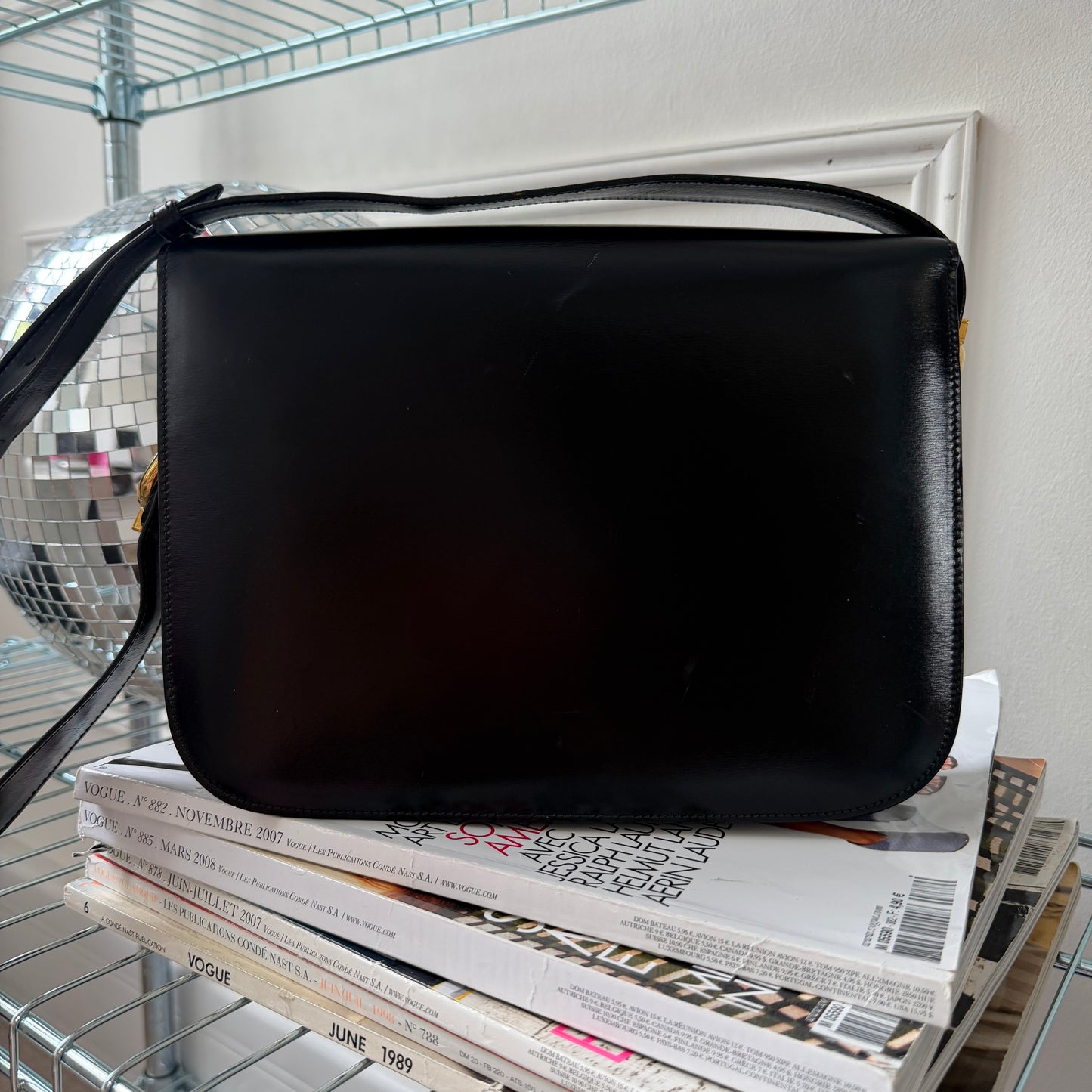 Pre-Owned Black Boxcalf Leather Shoulder Bag