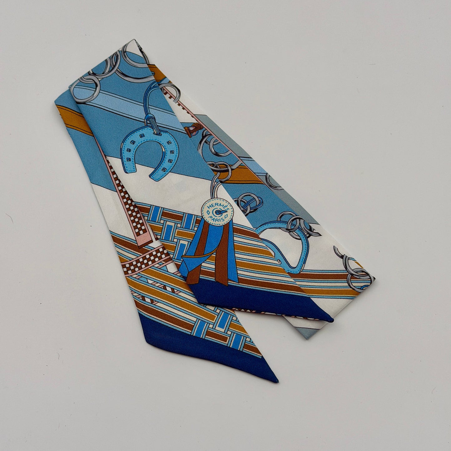 Pre-Owned Blue Silk Twilly