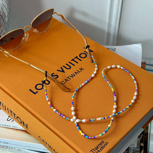 Groovy Chick Sunglasses Chain