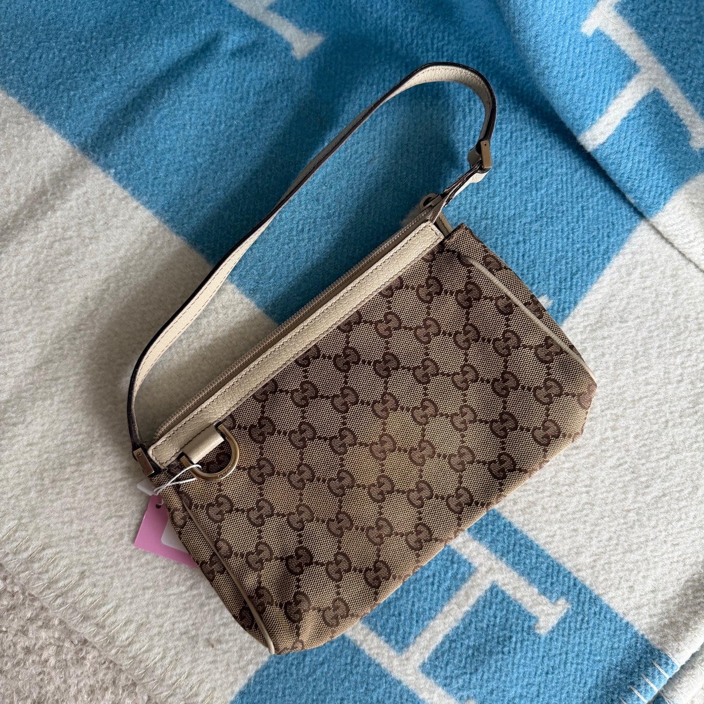 Pre-Owned Beige GG Canvas Shoulder Bag