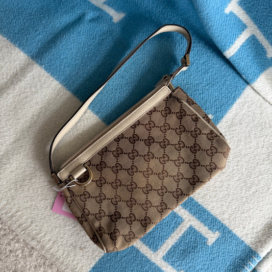 Pre-Owned Beige GG Canvas Shoulder Bag