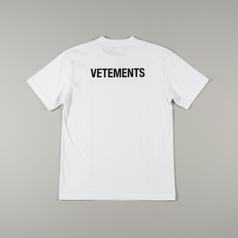 Fashion Show T-Shirt Size S