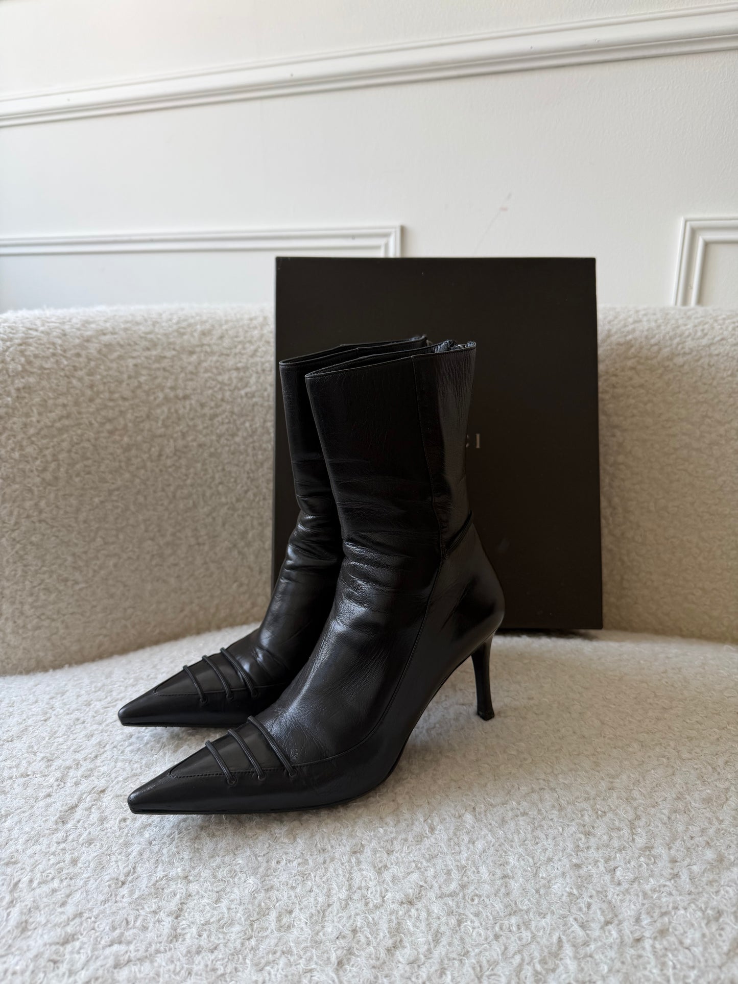 Black Leather Boots 37 Good
