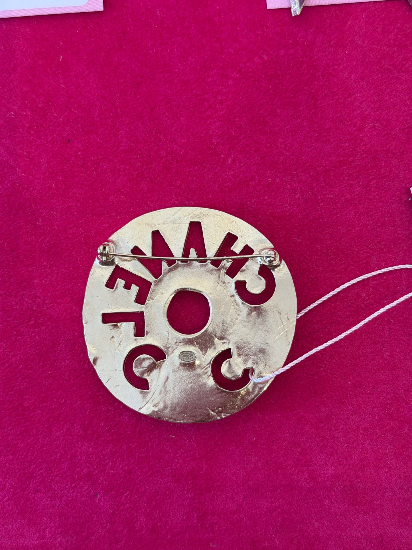 Pre-Owned Brooch