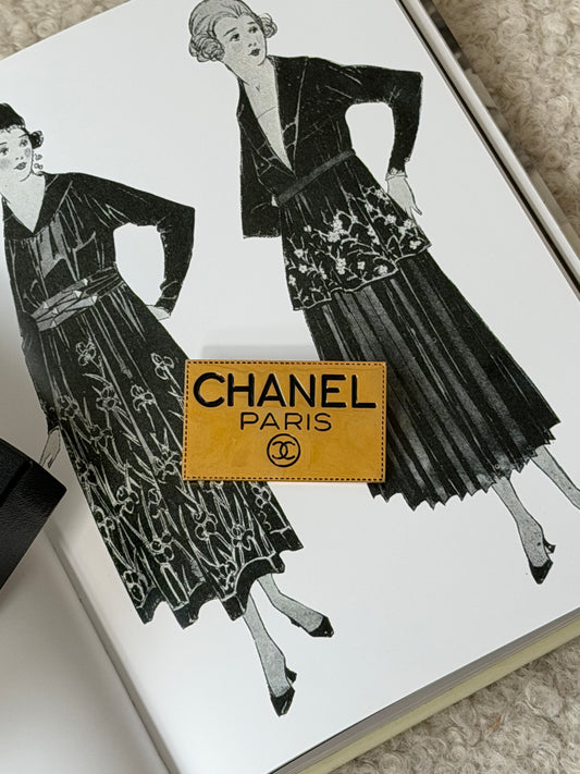 CHANEL Plate Brooch