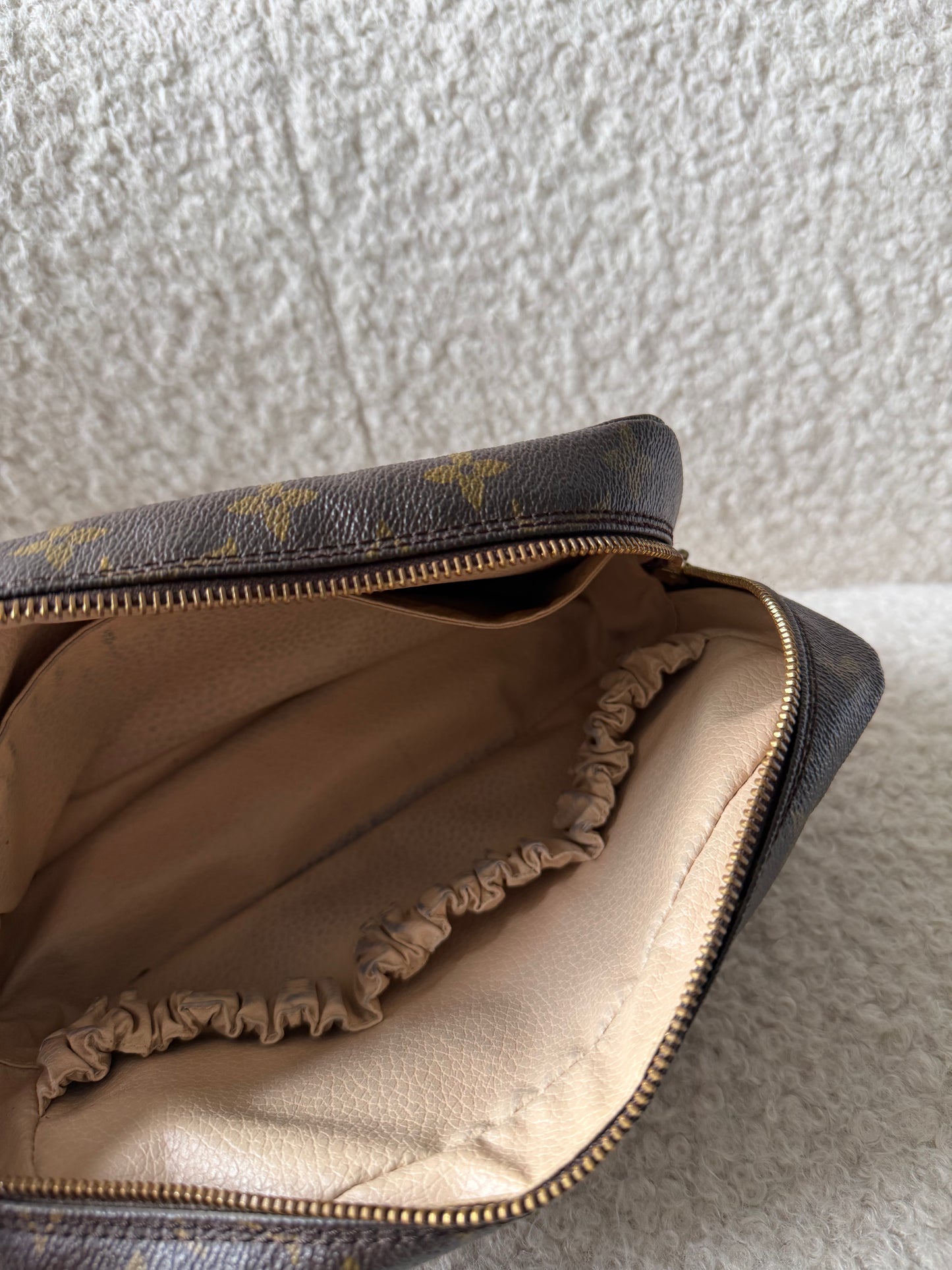 Monogram Canvas Trousse 23