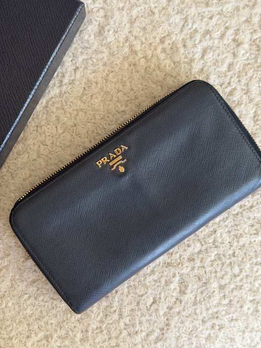Pre-Owned Navy Saffiano Leather Wallet