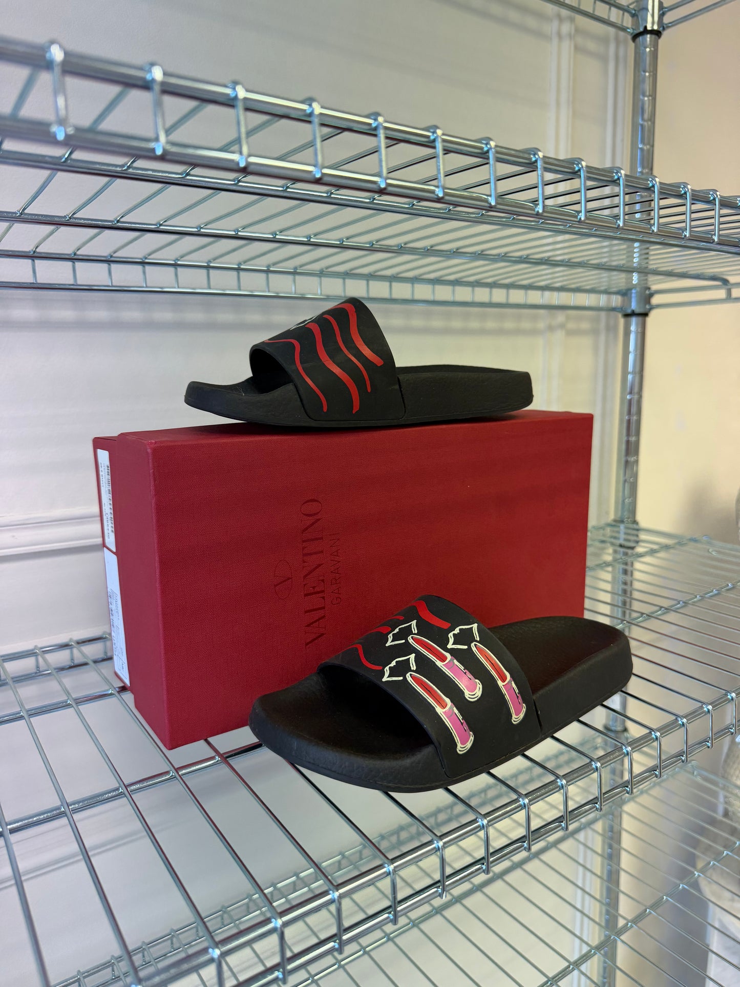 Lipstick Slides Size 36