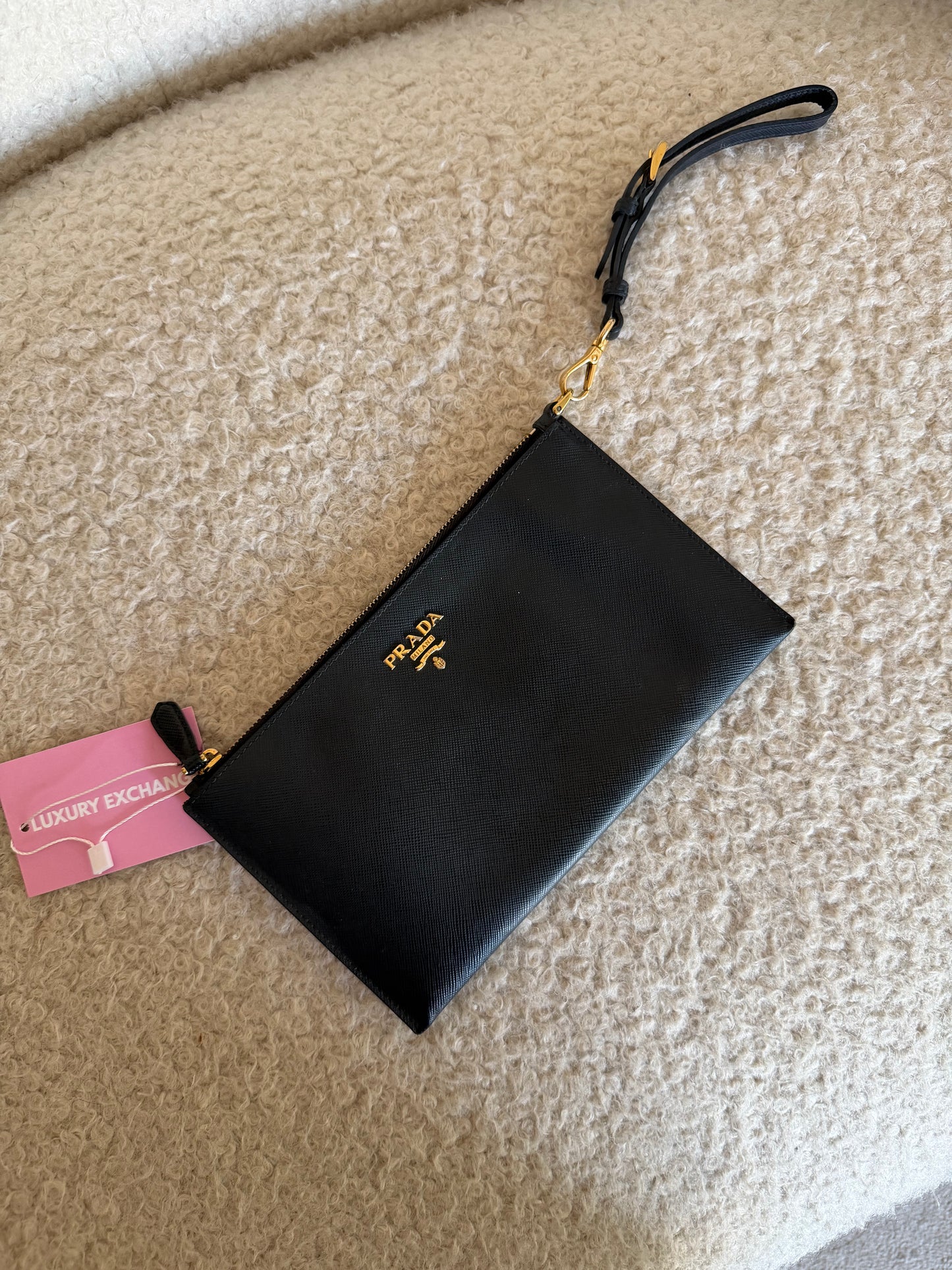 Pre-Owned Black Saffiano Leather Clutch Bag