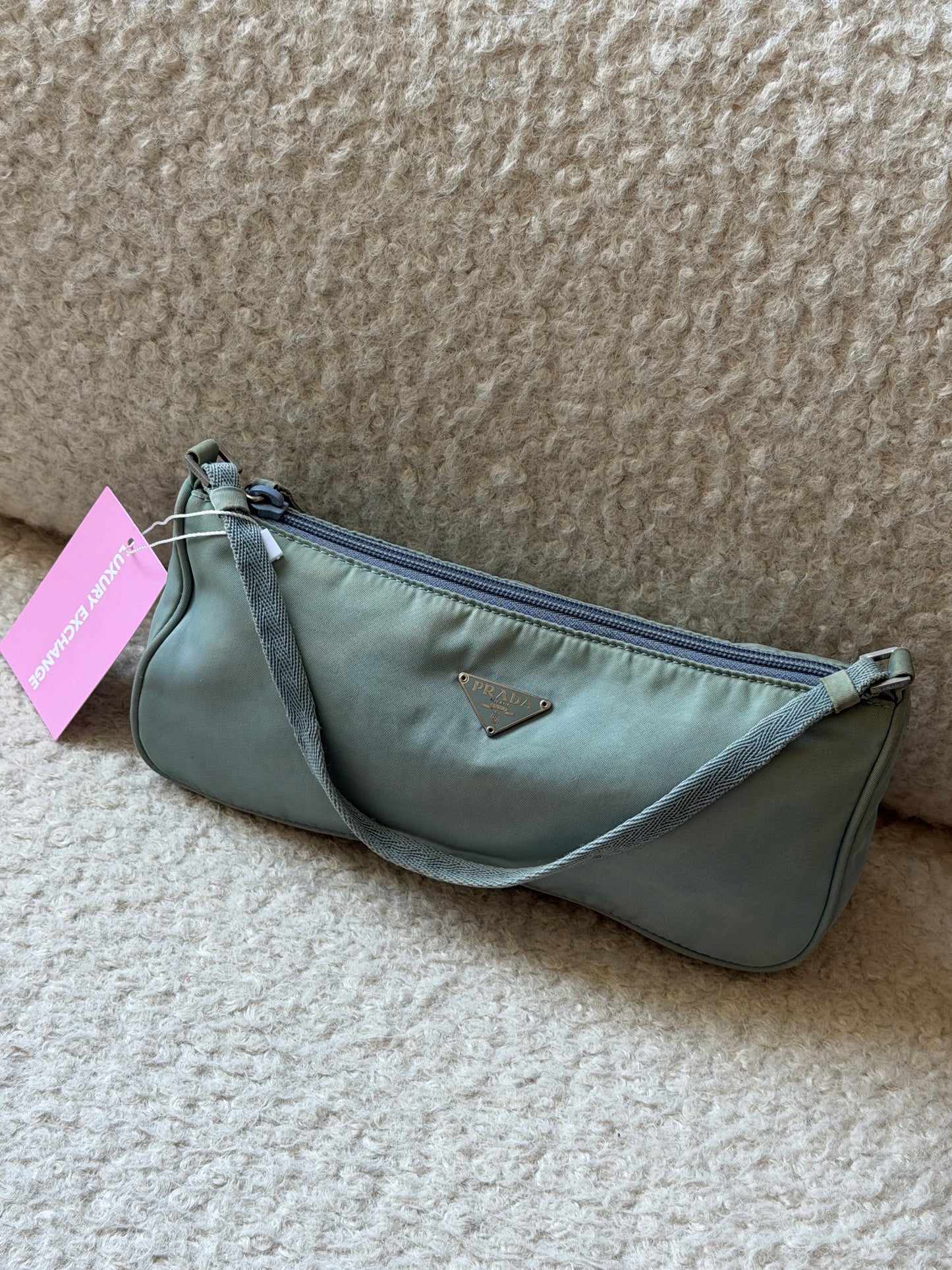 Pre-Owned Blue Nylon Shoulder Bag