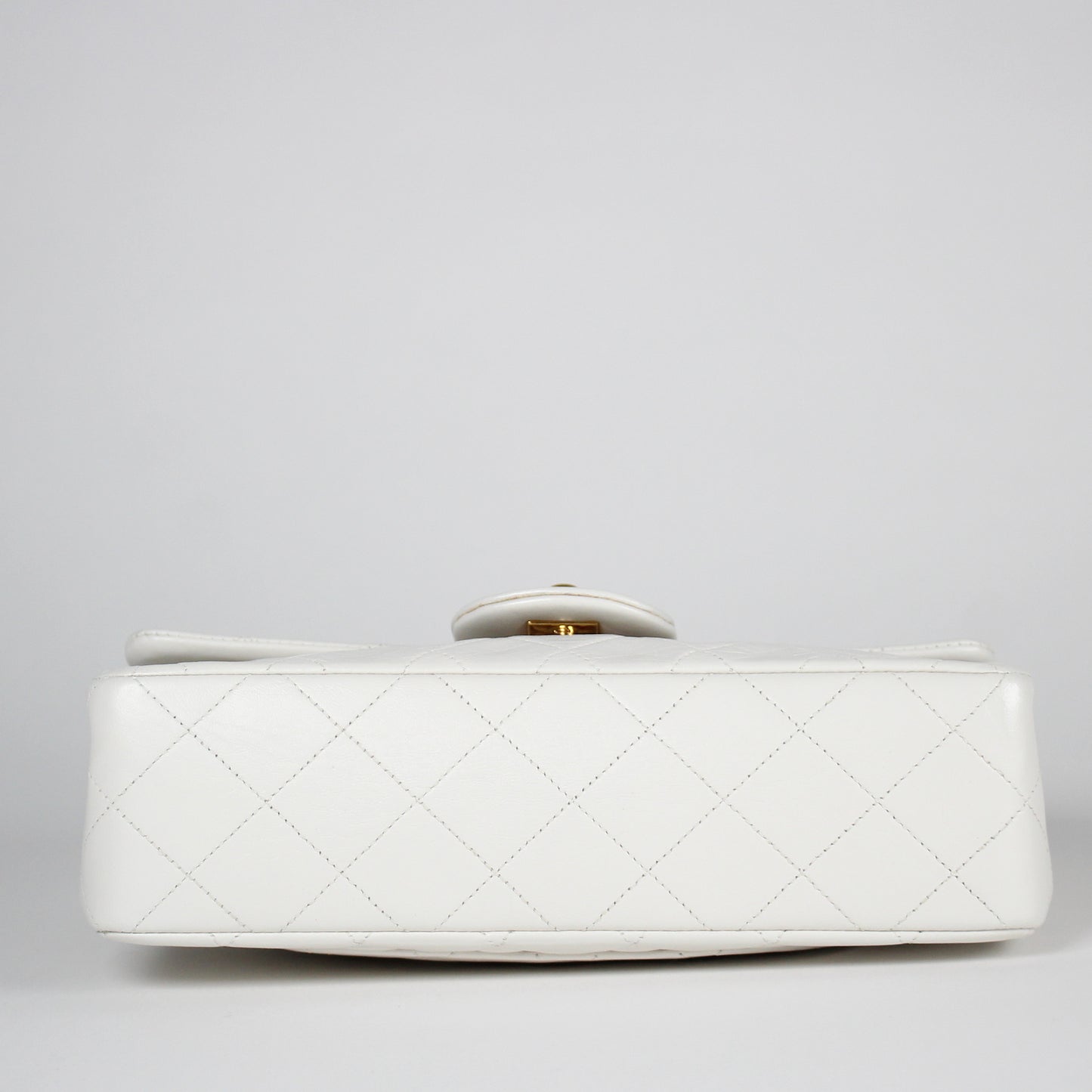 Small Classic Flap