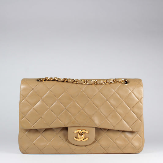 Medium Classic Double Flap