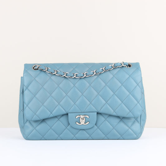 Caviar Jumbo Classic Flap