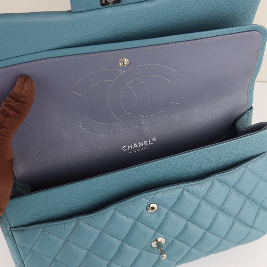 Caviar Jumbo Classic Flap