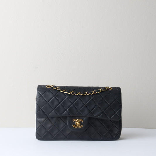 Small Classic Flap
