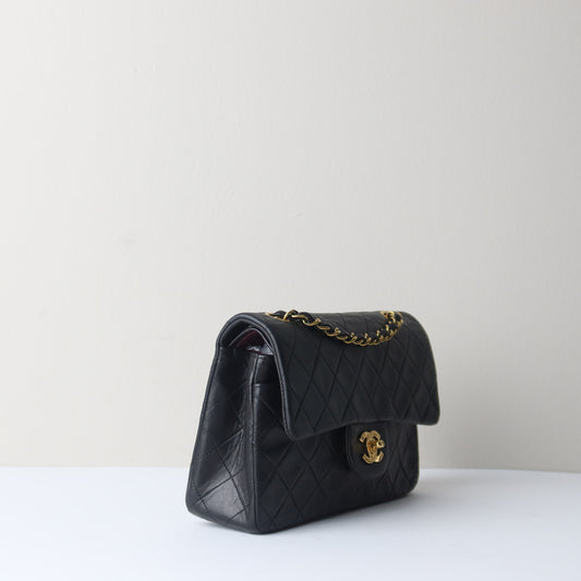 Small Classic Flap