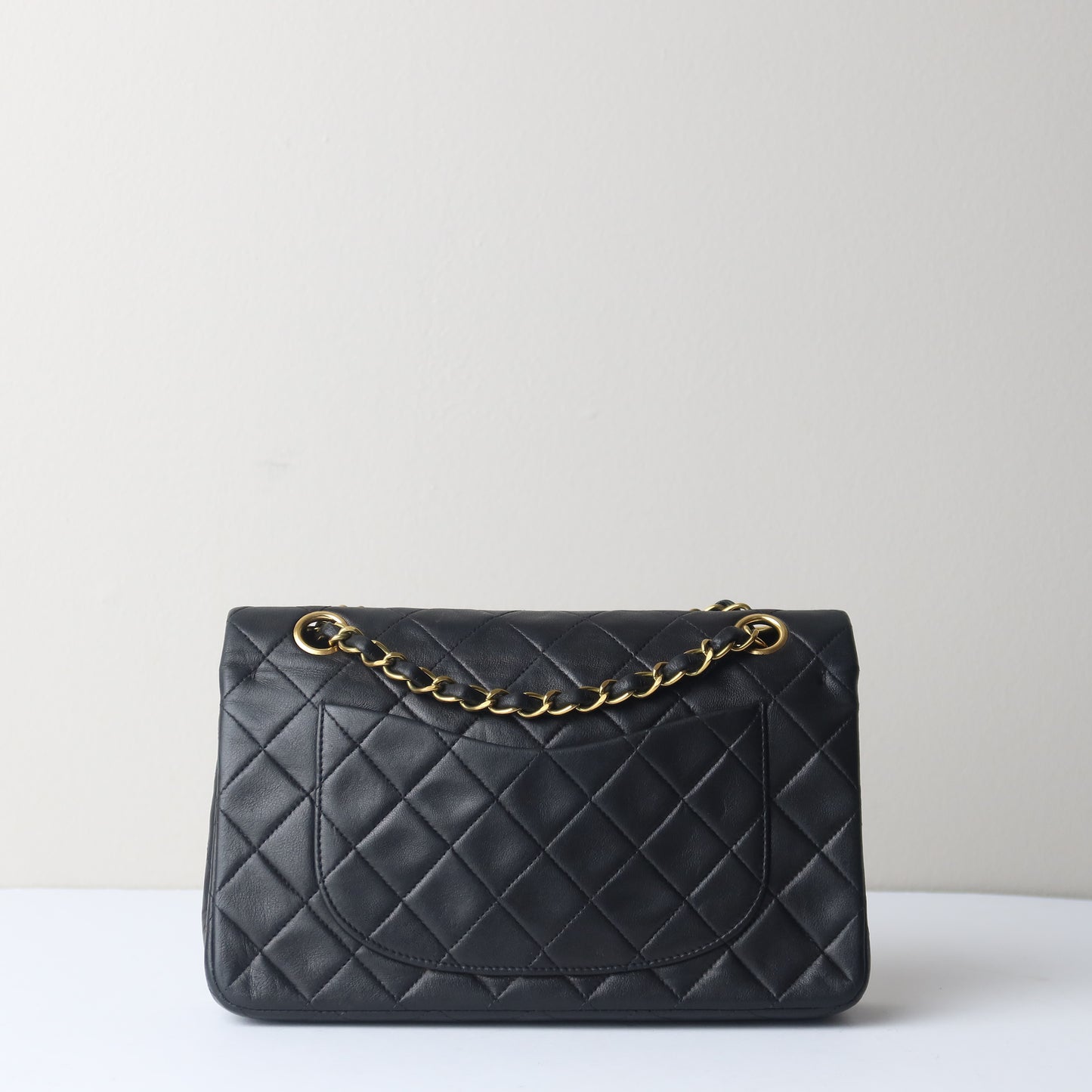Small Classic Flap