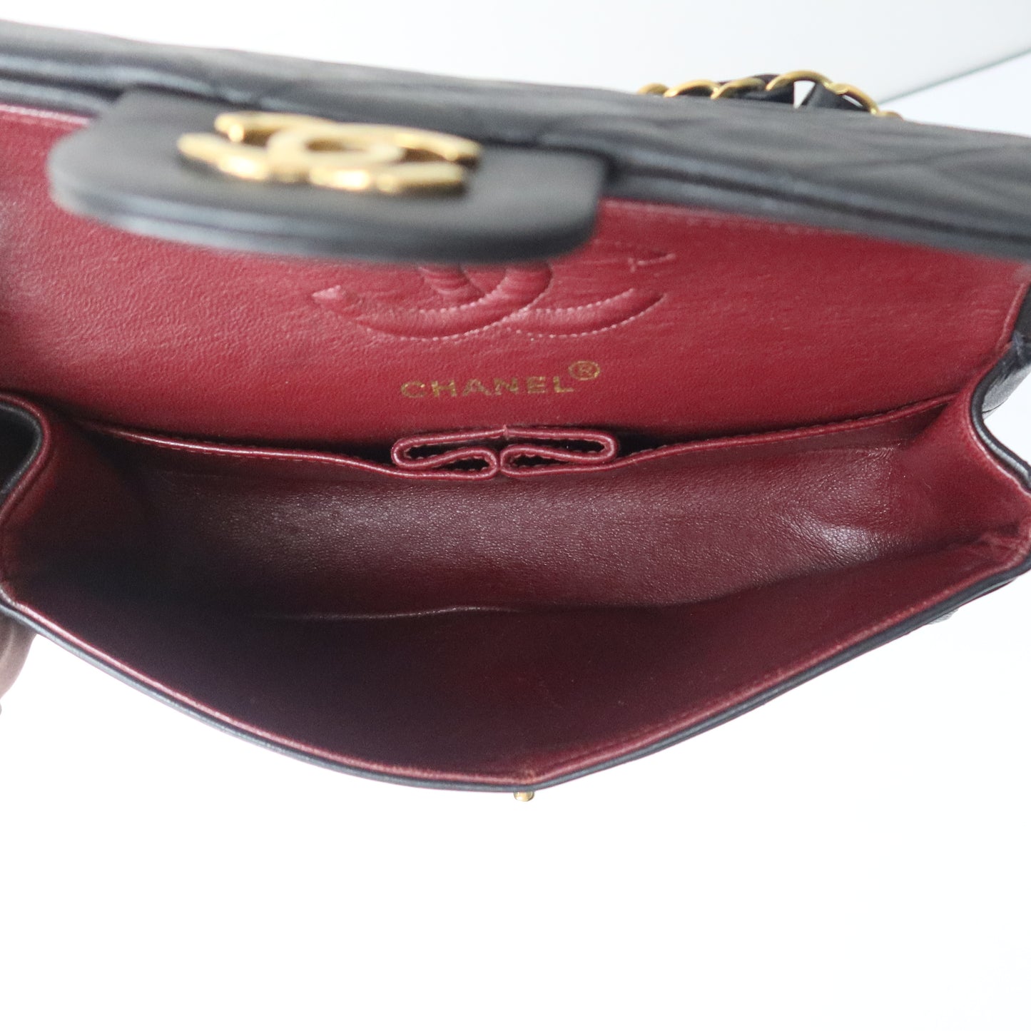 Small Classic Flap