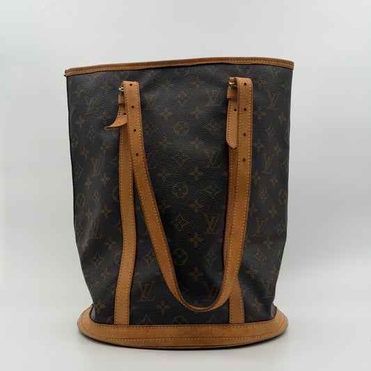 Pre-Owned LV Monogram Canvas Bucket Bag MM