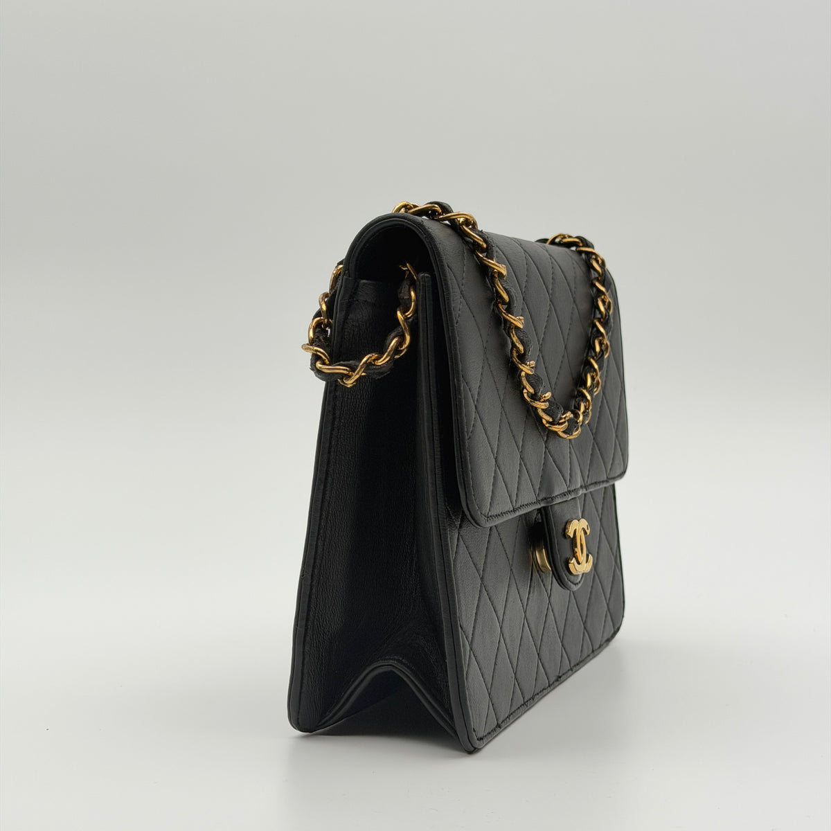 Pre-Owned Black Lambskin Square Single Flap Shoulder Bag