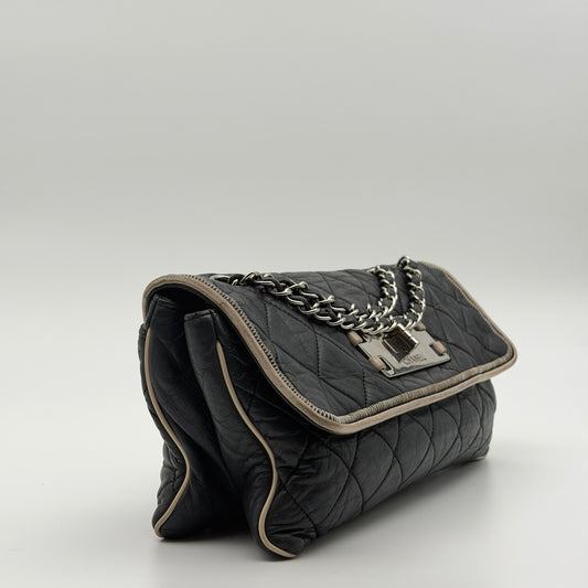 Pre-Owned Black Calfskin Mademoiselle Single Flap Shoulder Bag