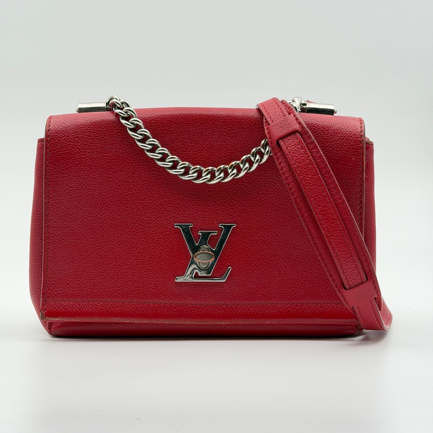 Pre-Owned Red Leather Lockme II BB Crossbody Bag