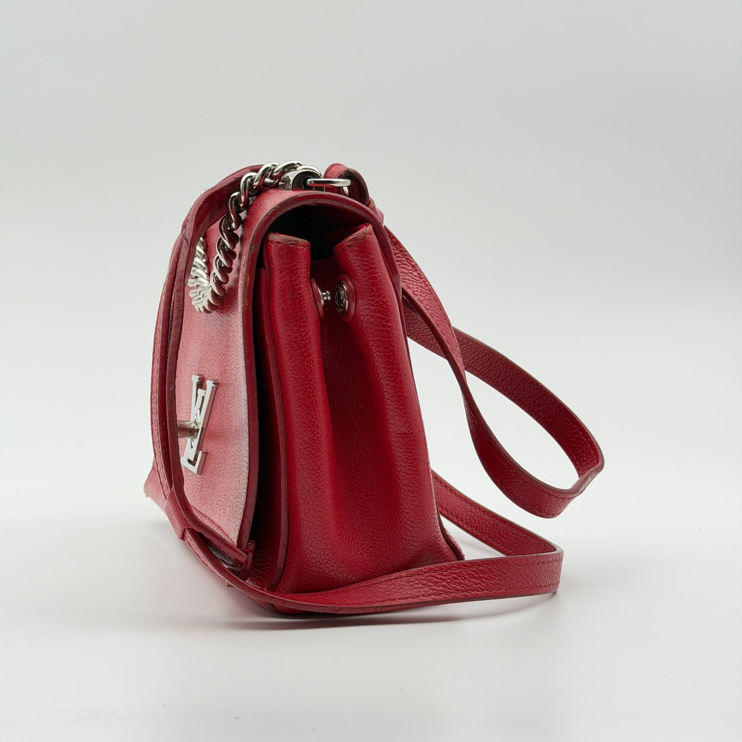 Pre-Owned Red Leather Lockme II BB Crossbody Bag