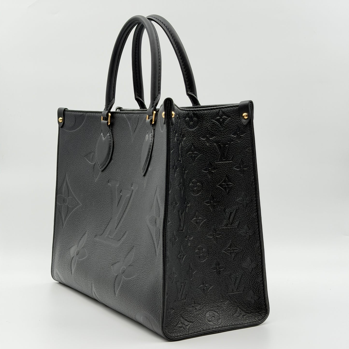 Pre-Owned Black Monogram Empreinte Leather OnTheGo PM