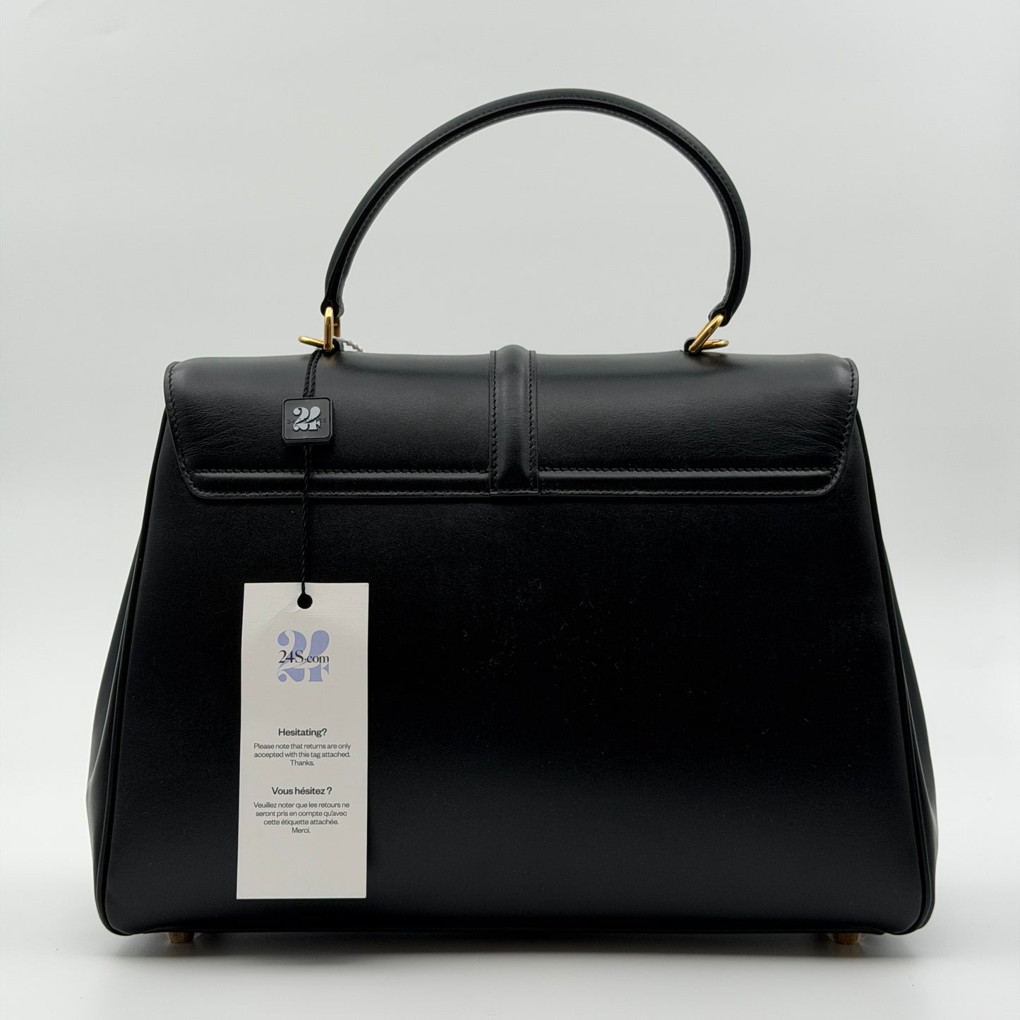Pre-Owned Black Leather '16'