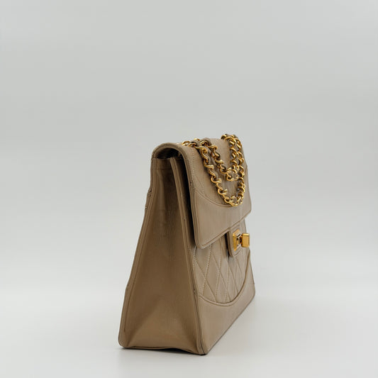 Pre-Owned Beige Lambskin Single Flap Shoulder Bag