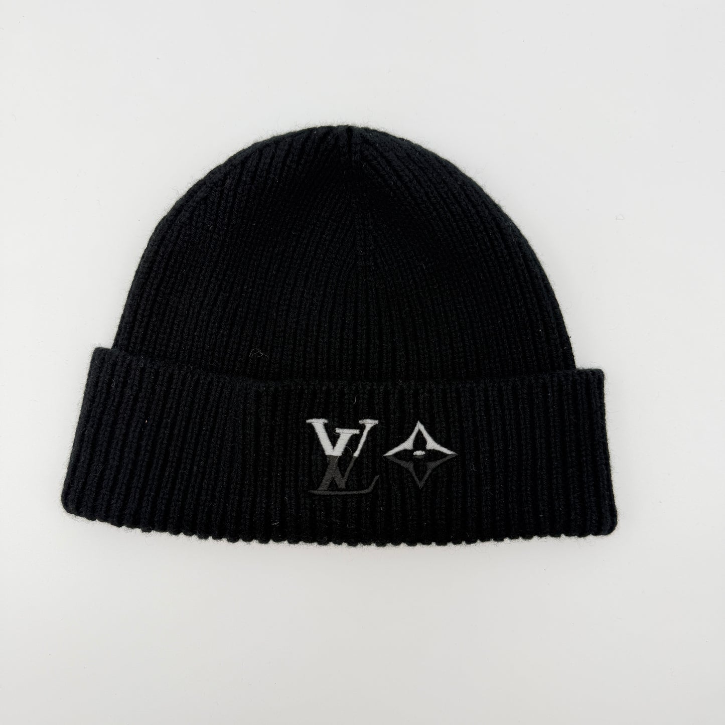 Pre-Owned Black Wool Hat