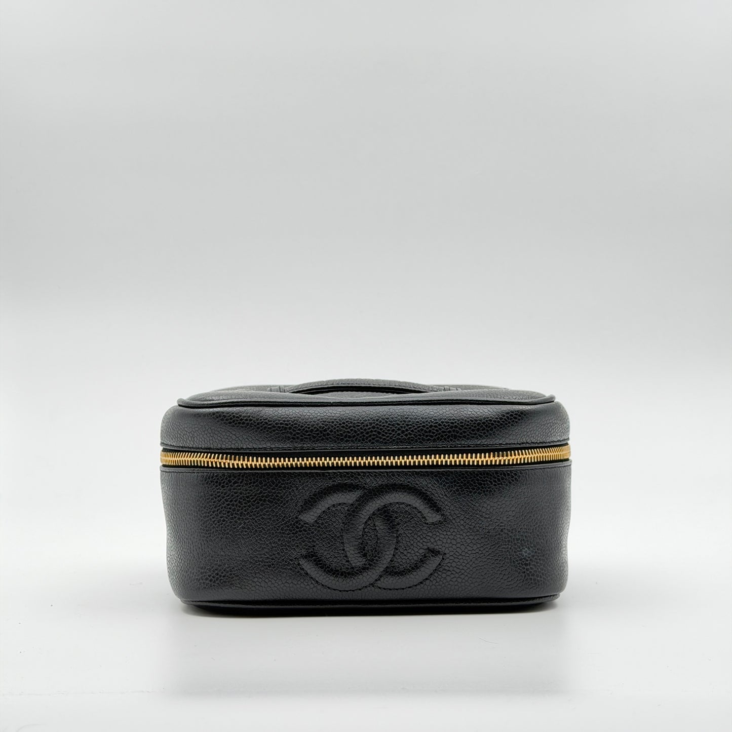 Pre-Owned Black Wide Caviar Leather Vanity Bag
