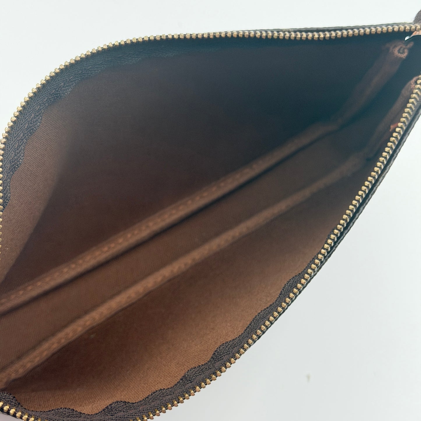 Pre-Owned LV Monogram Canvas Pochette Accessoires Bag