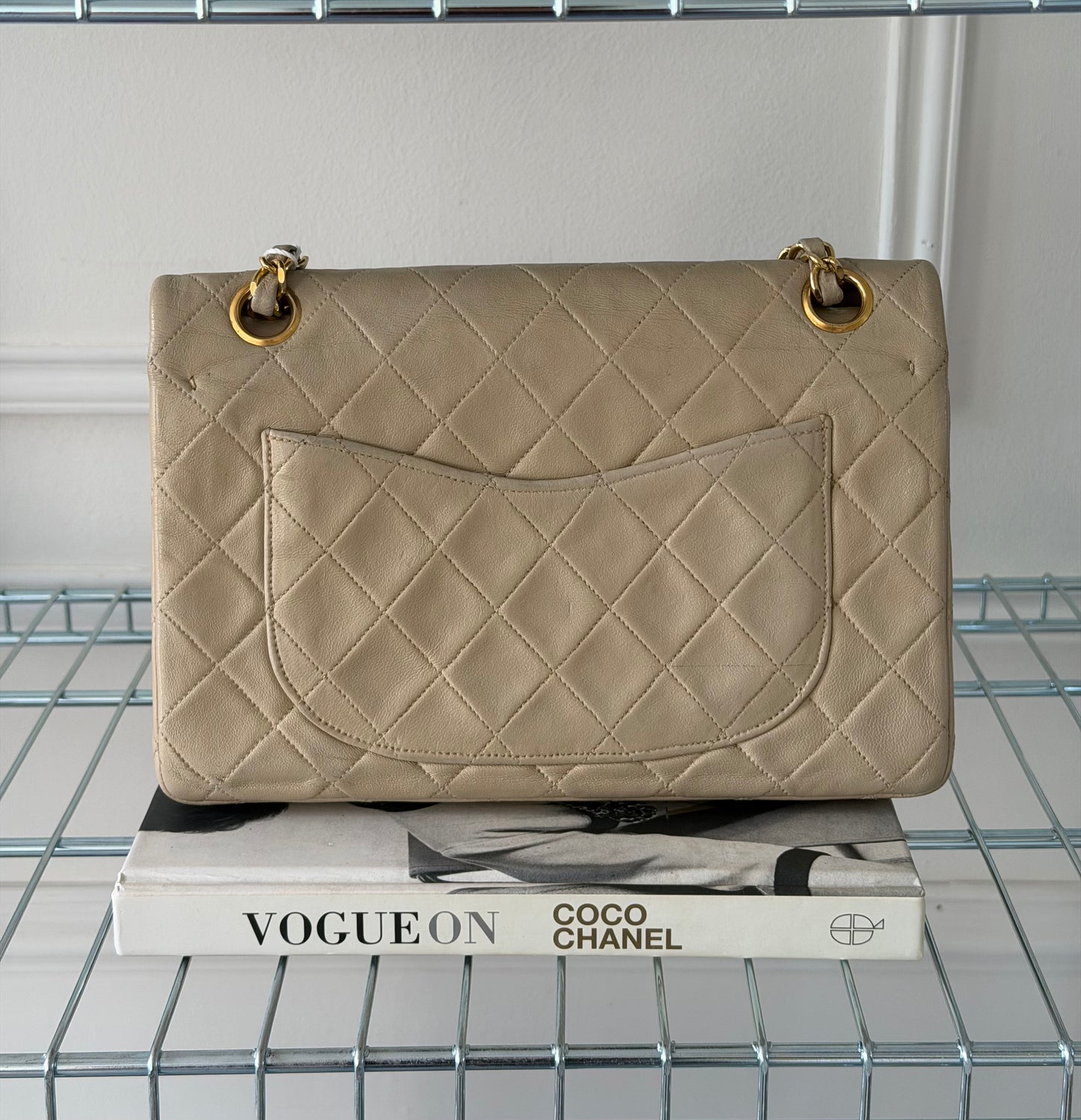 Pre-Owned Beige Matelassé Lambskin Leather Small Classic Double Flap